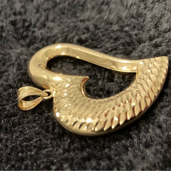 Real 18k Open Heart Pendant Saudi Gold VVSPL - Picture 7 of 10